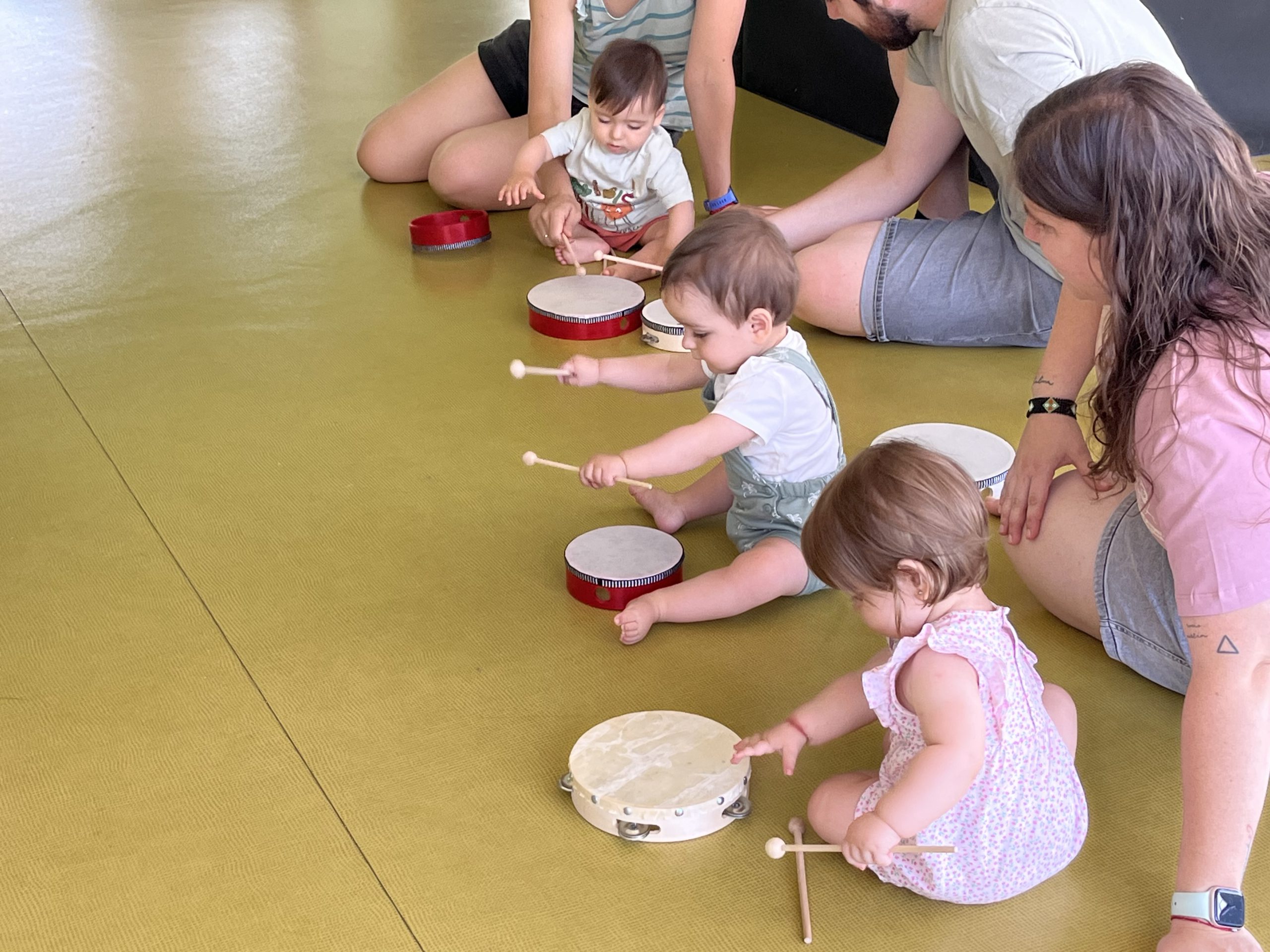 El curs d’Iniciació Musical per a xiquets i xiquetes de 0 a 3 anys posa fi a la seua programació d’este curs